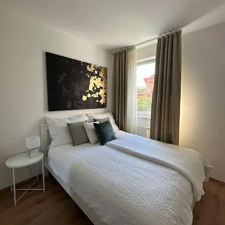 Park West Terrace With Private Parking Daire *