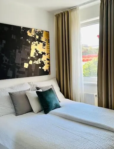 Park West Terrace - Free Private Parking 公寓 布达佩斯