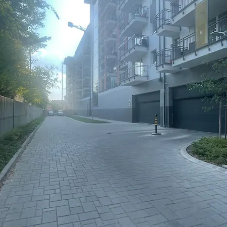 Park West Terrace - Free Garage Parking - 2 Separate Bdr - Ac - Self Check-in Budapeşte