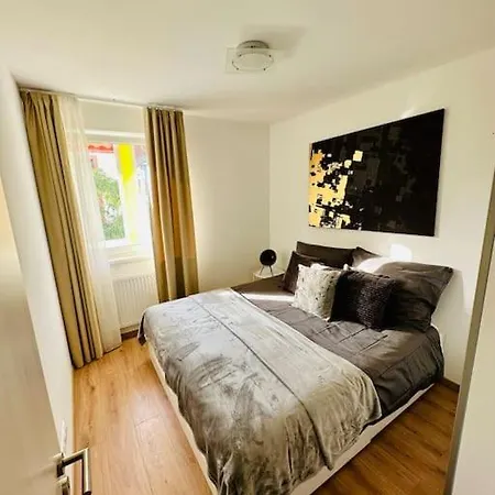 Park West Terrace - Free Garage Parking - 2 Separate Bdr - Ac - Self Check-in Daire Budapeşte