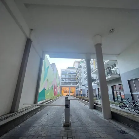 דירה Park West Terrace - Free Garage Parking - 2 Separate Bdr - Ac - Self Check-in *